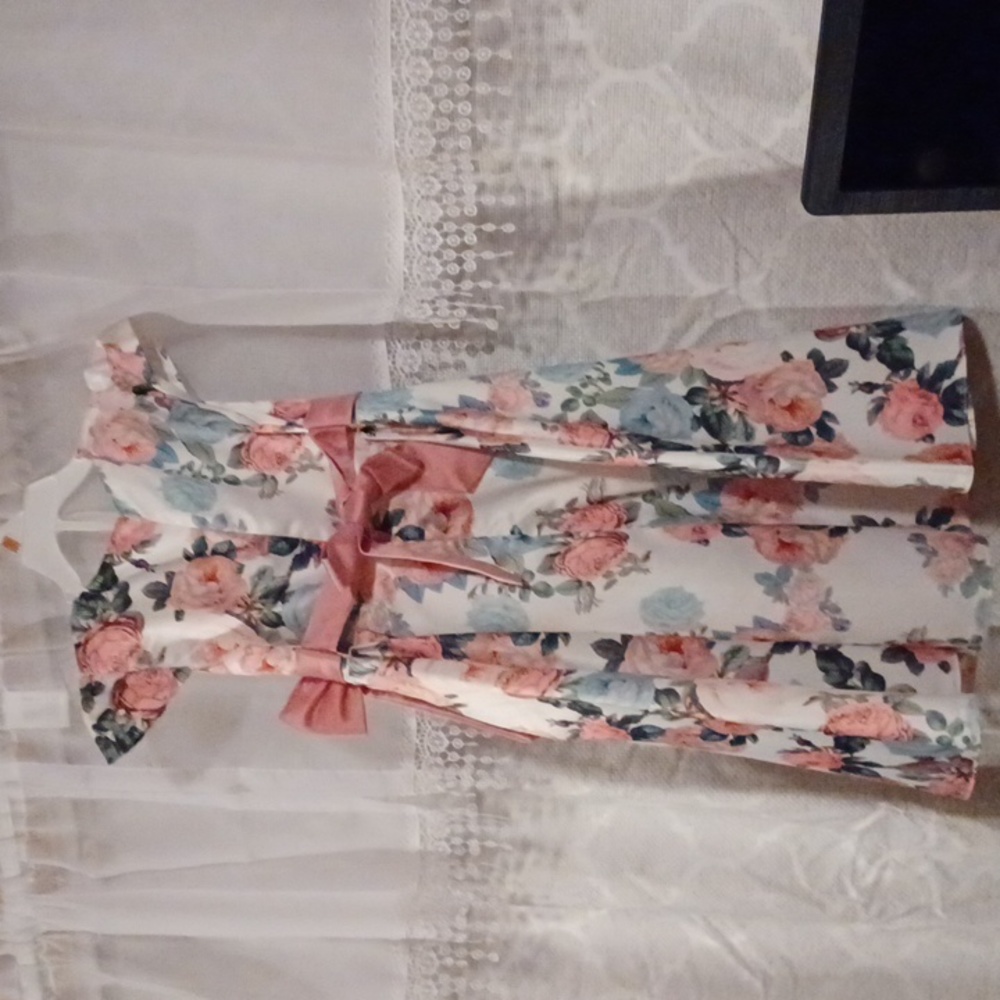 Girls Ruffle Flower Dress - Picture 4 of 5